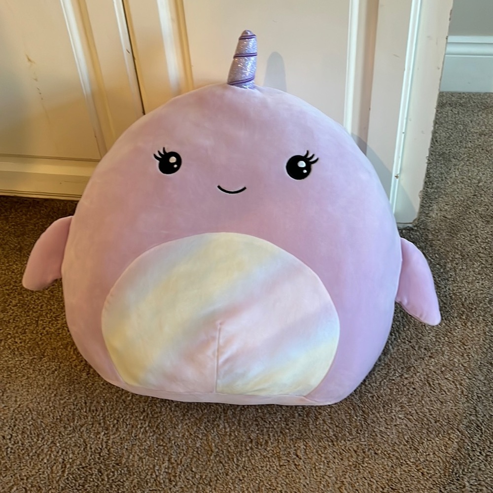 Naomi the Squishmallow